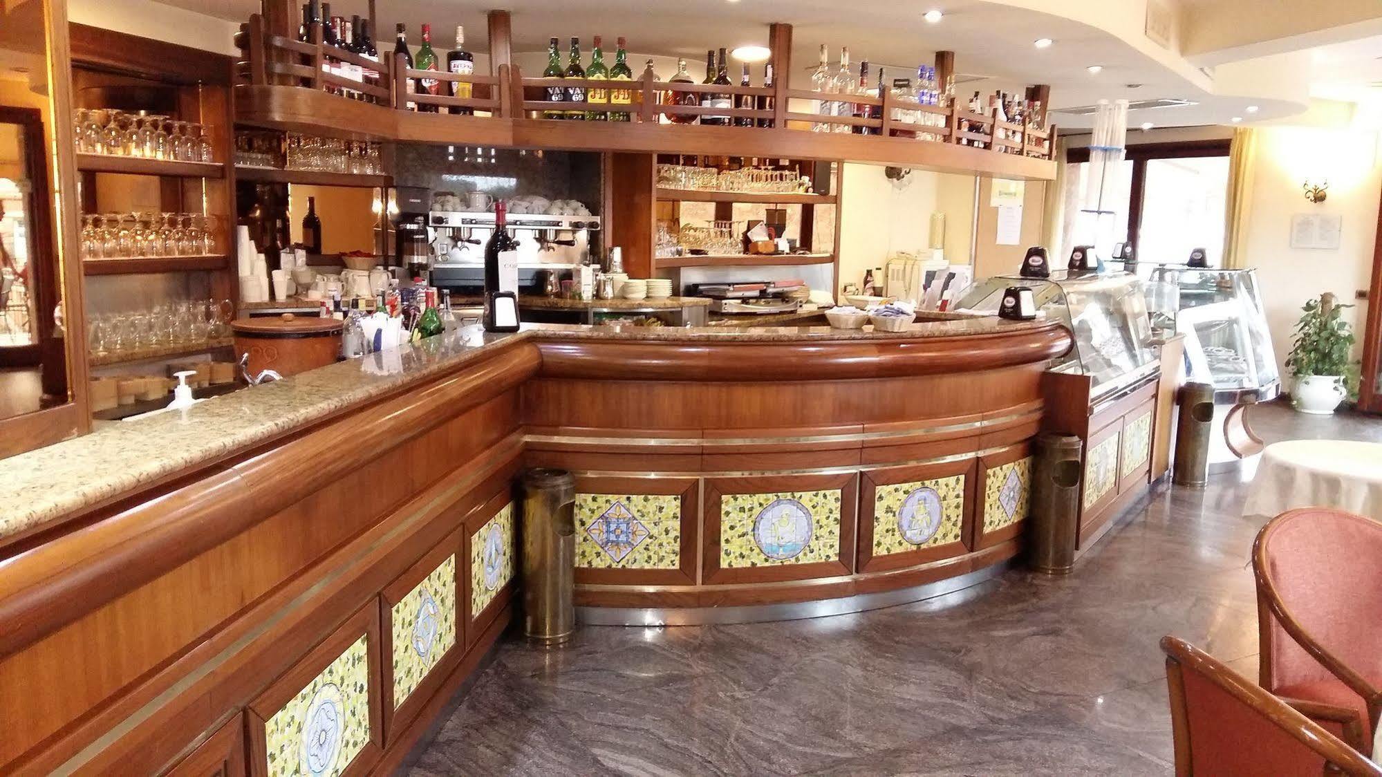 Bianca Hotel 4*